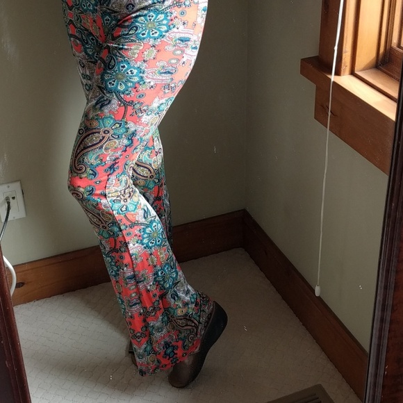 Mossimo Supply Co. Pants - pallazzo pants in orange print slight bell bottom